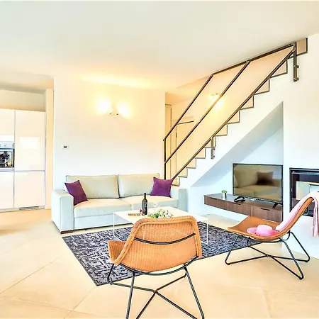 Cala Royal Villa *